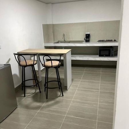 The Oasis Buro Apartment Кали Екстериор снимка