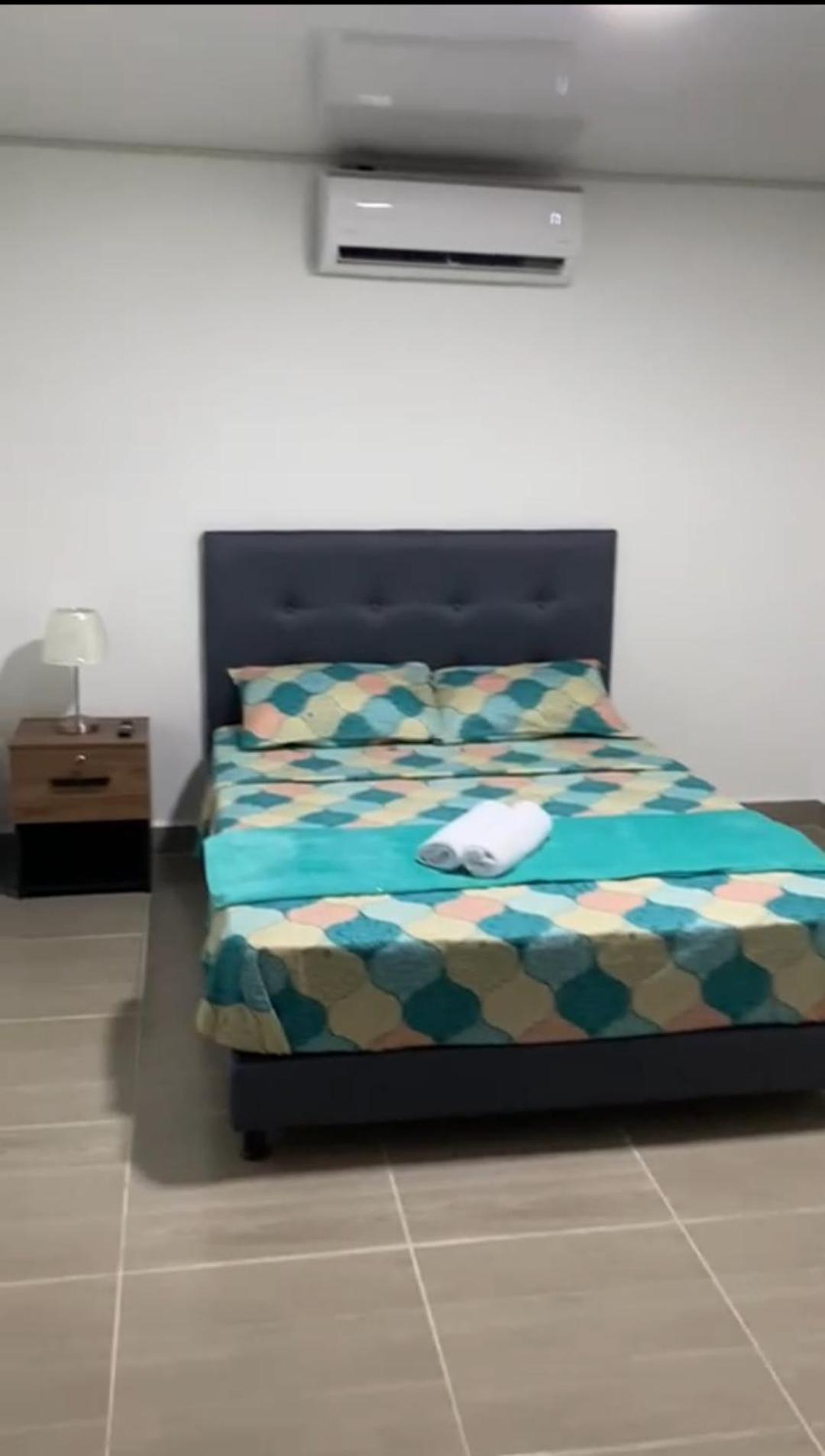 The Oasis Buro Apartment Кали Екстериор снимка